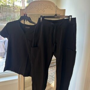 Mandala women’s scrub set